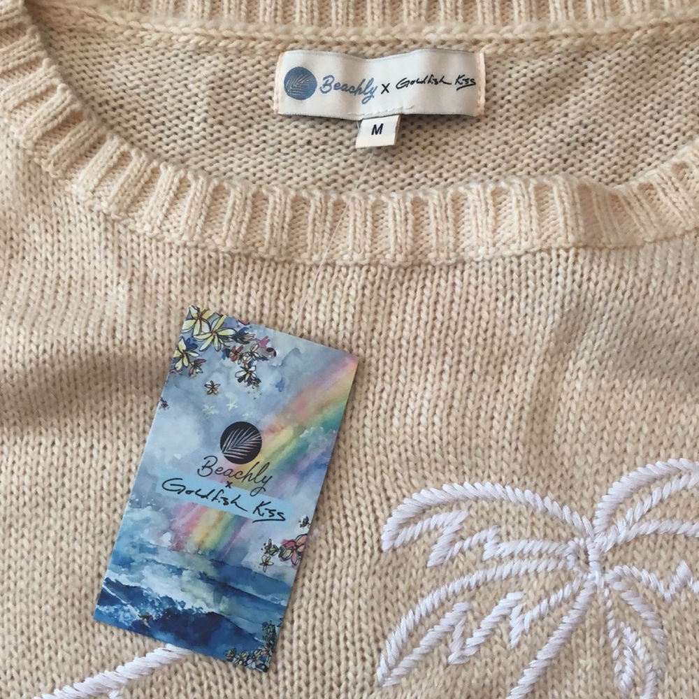 Beachly X Goldfish Kiss The Tropical Vibes Sweater - Picture 7 of 14